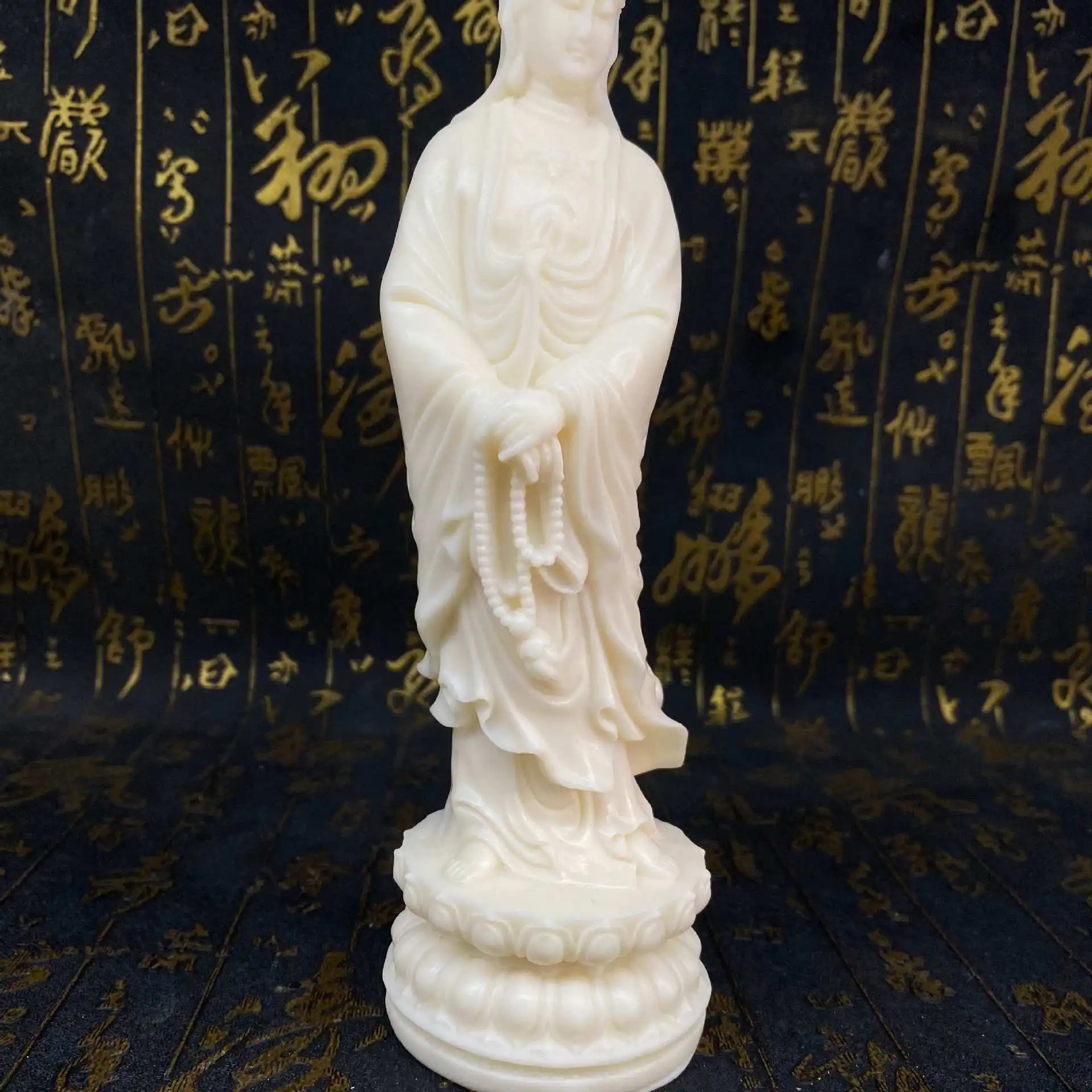 Ivory Nut Carved Guanyin Buddha Statue Figurine Nanhai Kwan‑Yin Bodhisattva Decor Craft Ornament