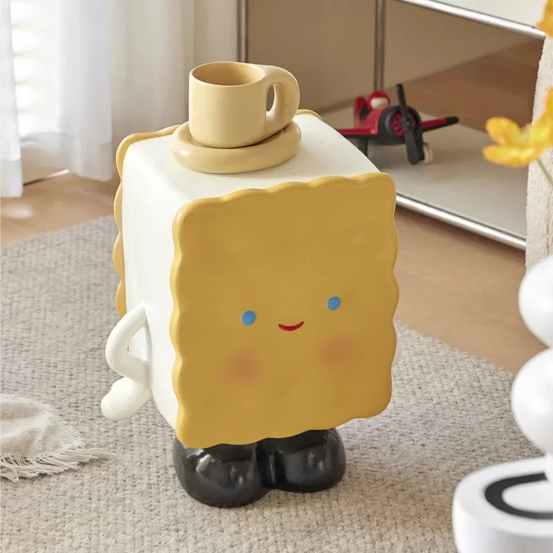 MOMO Biscuit Side Table Shoe Changing Stool Cartoon Shape Resin Ornaments Home Living Room Bedroom Decoration Small Stool