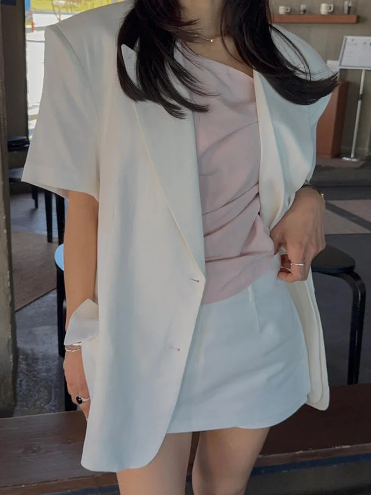 

Asymmetric Splicing Wide Leg Suit Jacket Women's Chic Two Button Loose Lazy Style Slimming Shoulder Pad Short Sleeve Top