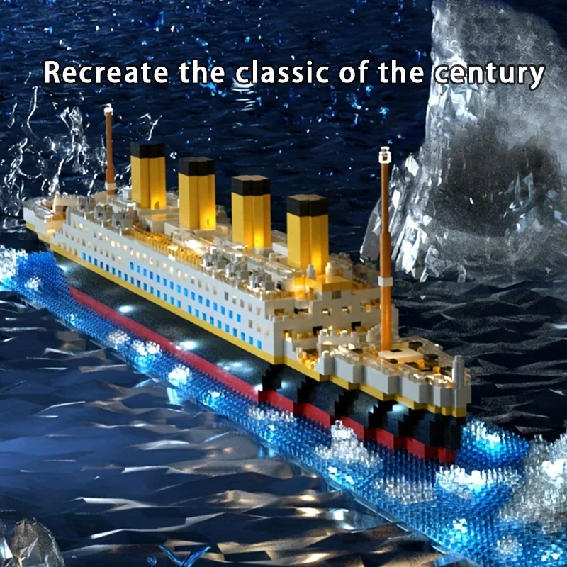 Micro particle building block assembly toy Titanic giant male and female puzzle cruise ship model children\'s toy