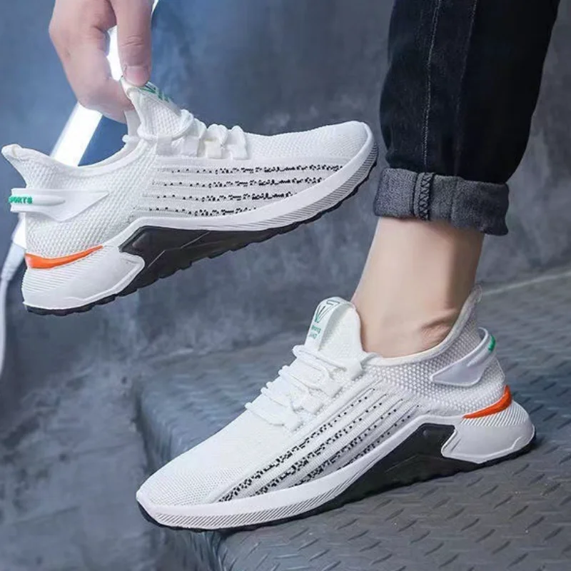 2026 New Summer Men's Trendy Mesh Breathable Sneakers Leisure Running Shoes Versatile Men Lightweight Soft Sole Sports Shoes