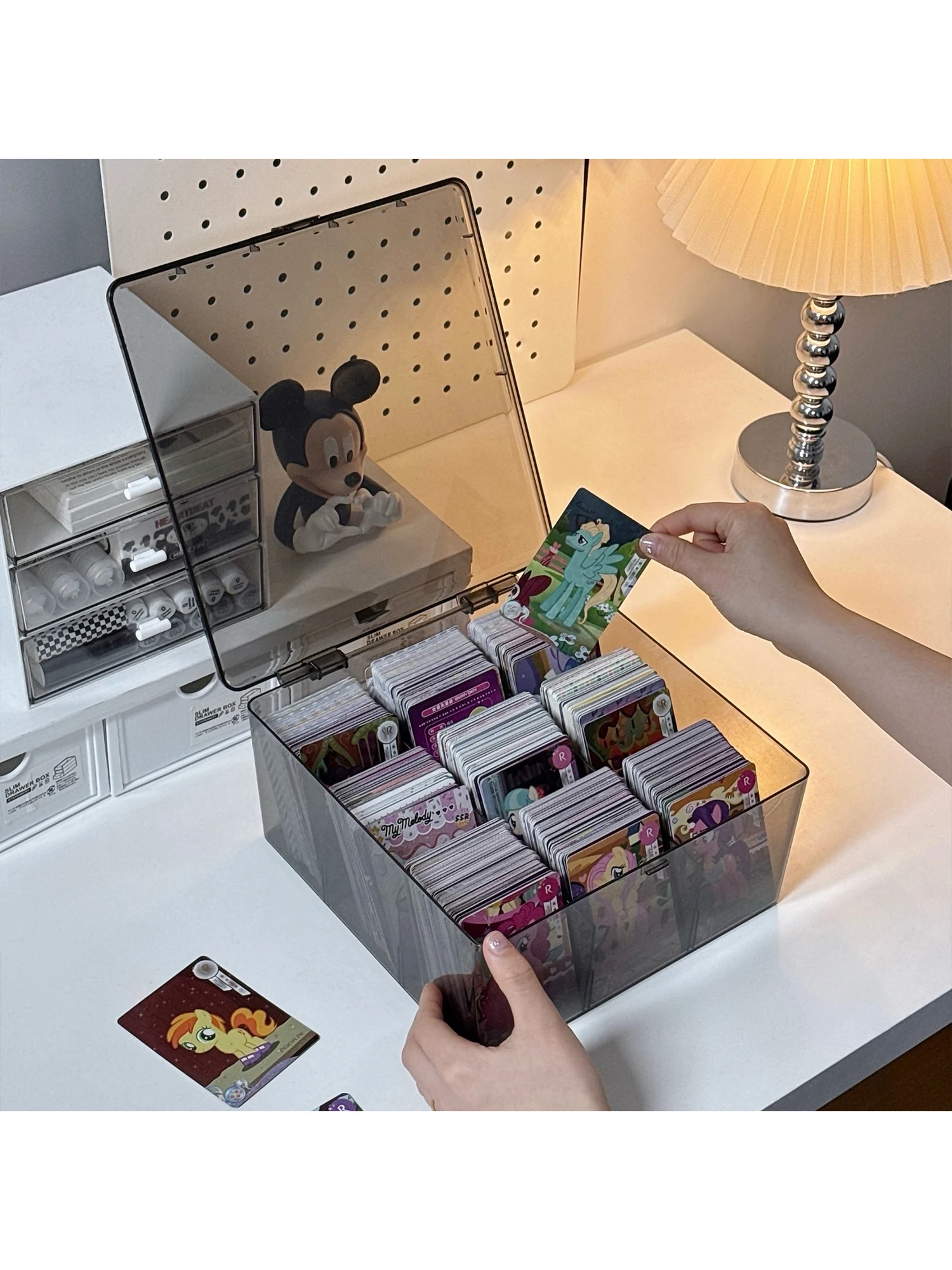 Acrylic Desktop Sto…