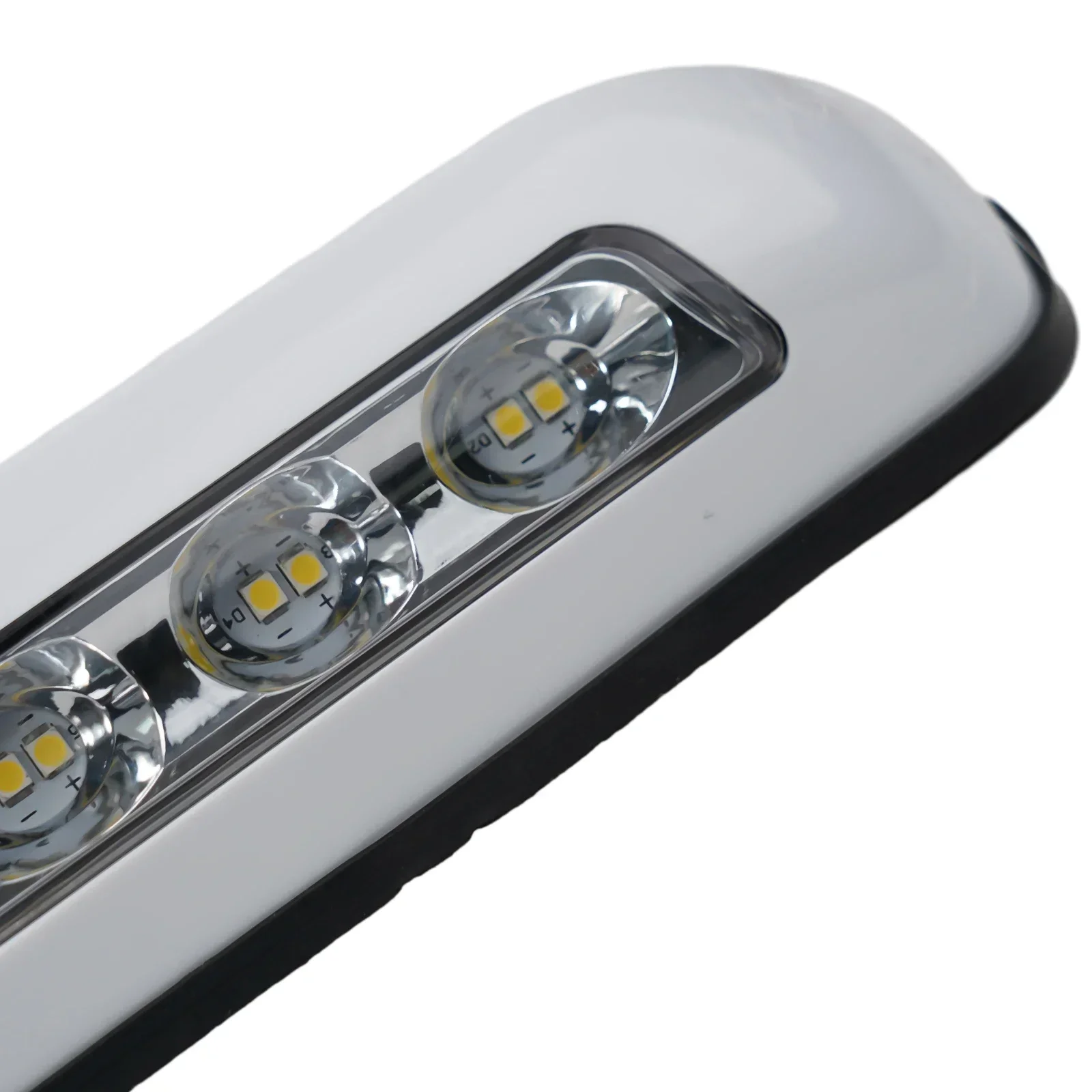 Y alcance sin deformación de aplicación lámpara LED RV luz LED Exterior RV luz LED lámpara cuentas V V V cuentas de lámpara LED Exterior