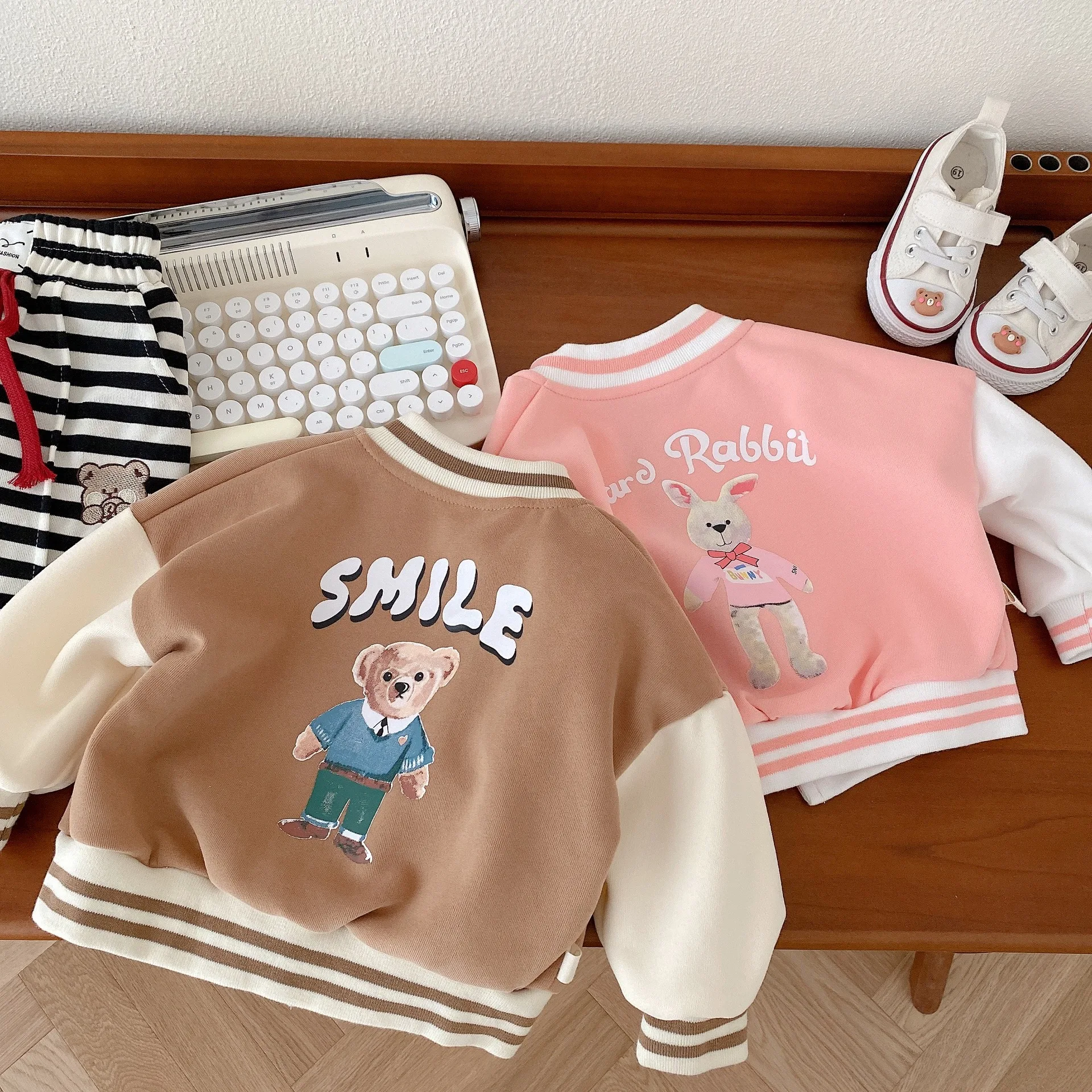 Cartoon Bear Print Top Coat - Trendy Kids Baby Girls Boys Singlebreasted Jacket  2023 Autumn Collection, Baseball Uniform