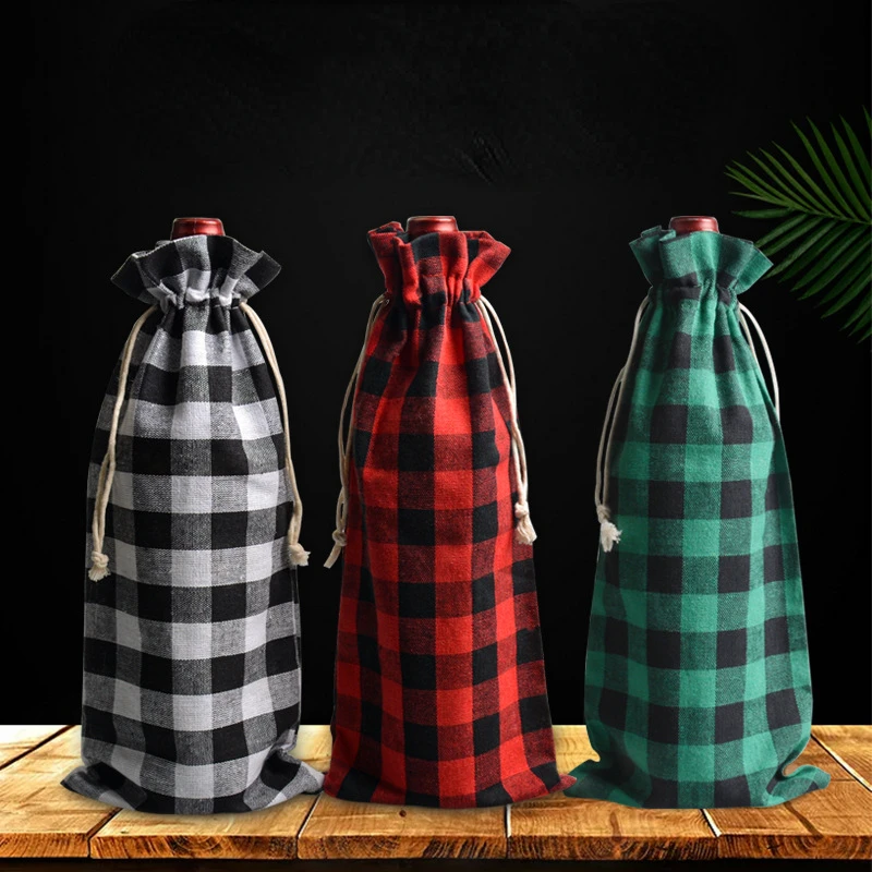 

15x35cm 50pcs Drawstring Mouth Christmas Plaid Wine Bottle Gift Packaging Bag Reusable Holiday Party Wedding Supplies Gift Bag