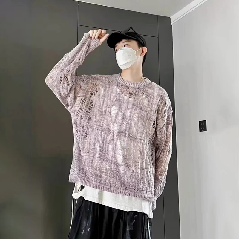 เสื้อสเวตเตอร์ถักตาข่ายฉลุลายสไตล์วินเทจสำหรับผู้ชาย เสื้อผ้าแฟชั่นสตรีทแวร์ฤดูใบไม้ร่วง คอกลม แขนยาว เสื้อยืดถักสำหรับผู้ชาย