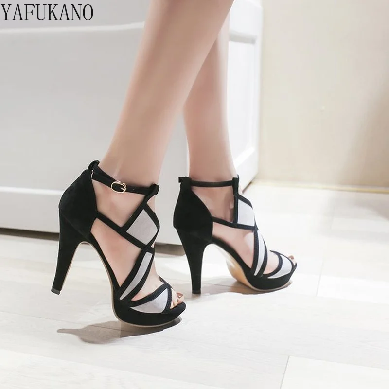 2024 European Station Sandals Flock Buckle Strap Color Matching Hollow Thin Heels 11CM Women Shoes Large size 35-42