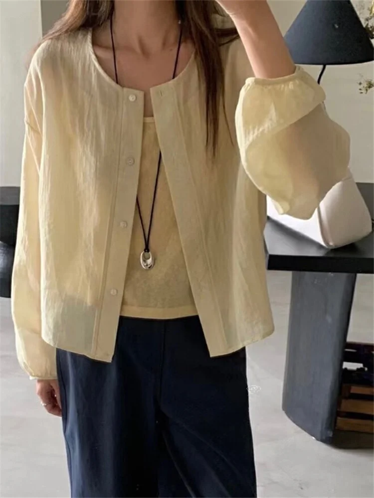 女性のルーズ長袖日焼け防止シャツアウター夏薄い綿リネンブレンドカジュアルラウンドネックショートスタイルトップ