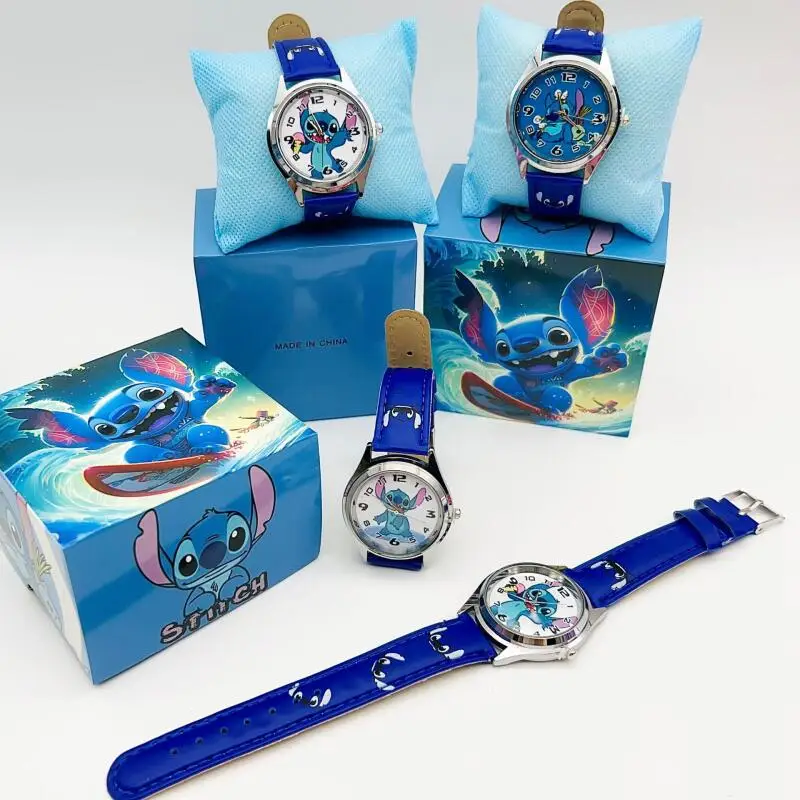 

Наручные часы с мультяшным дизайном Stitch, кварцевые, с указателем времени, в подарочной коробке, электронные часы, один аксессуар в случайном выборе, подарки на день рождения для мальчиков и девочек