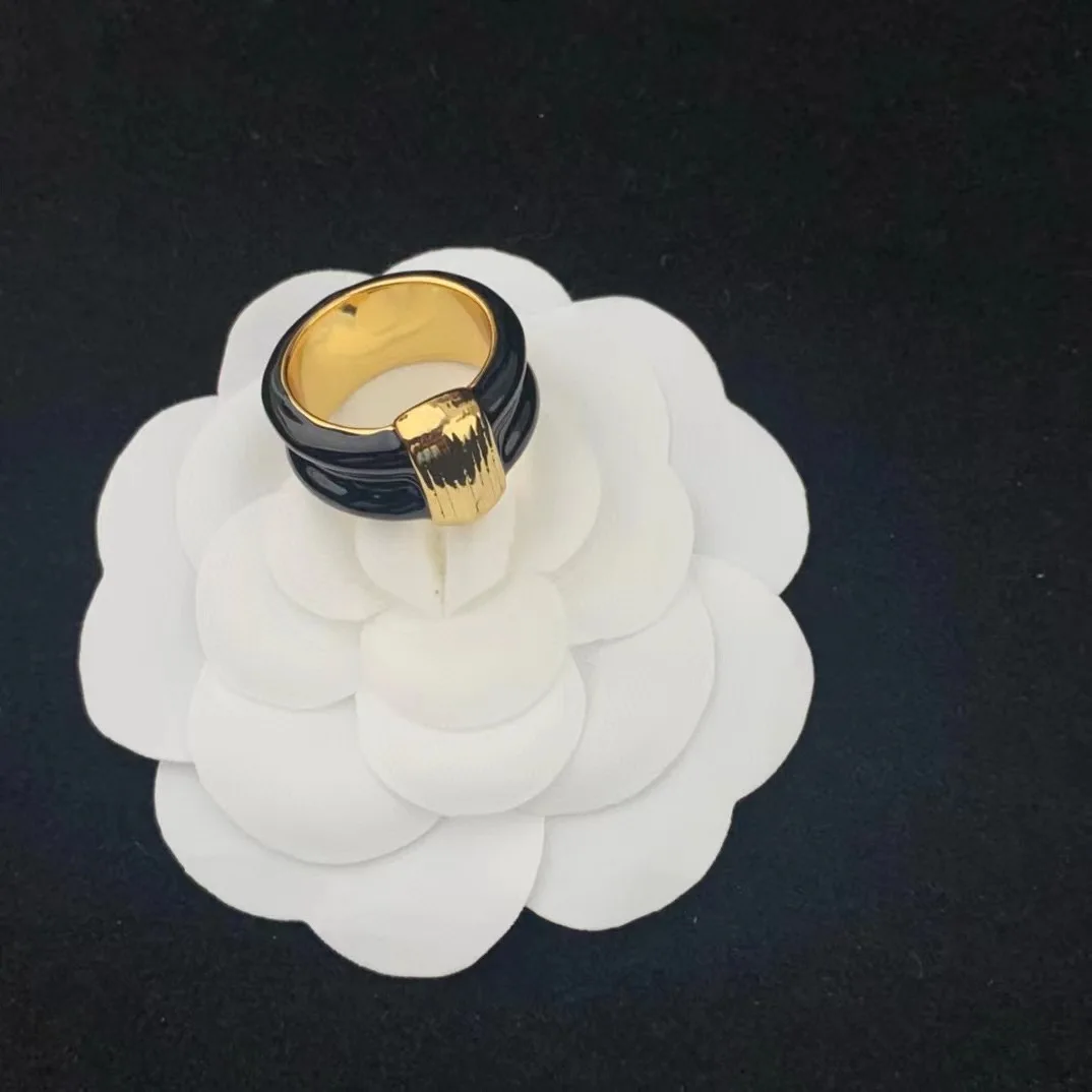 Fashion Niche Simplicity personality Copper gold-plated Enamel Rings for women\'s Girl Index finger ring gift  Jewelry wholesale