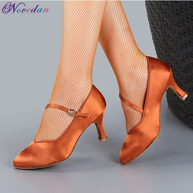 Standard Tanz schuhe Frauen High Heels Damen Satin Ballsaal Tanz schuhe geschlossene Zehen moderne Quickstep Foxtrott Walzer Tanz schuhe – Detail 9