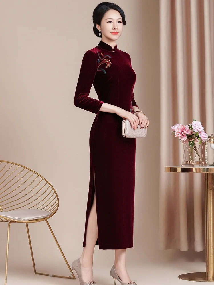 

Wedding Celebration Golden Velvet Slimming High Collar Long Dr for Mother of the Bride Autumn 2025 Ele Festi...