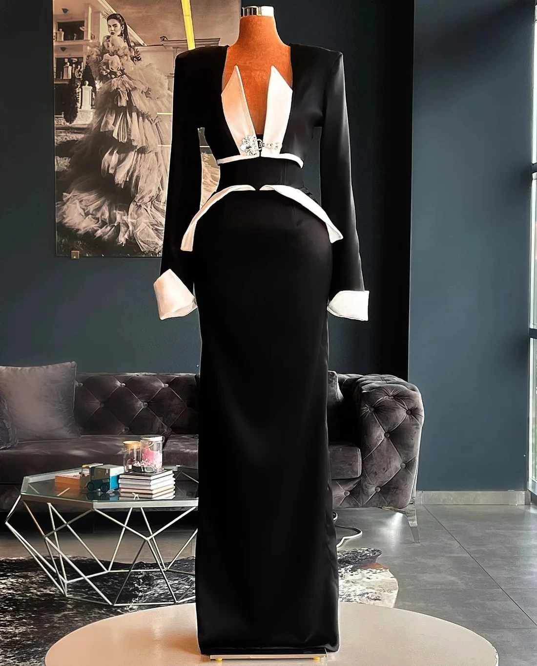 

Black Haute Couture Prom Dresses Sheath V-neck Long Sleeves Satin Saudi Arabia Dubai Robe De Soiree Evening Dress Gown