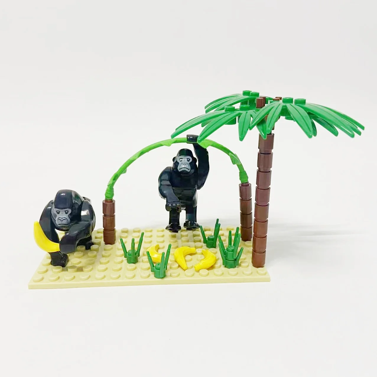 Chimpanzees Buildin…