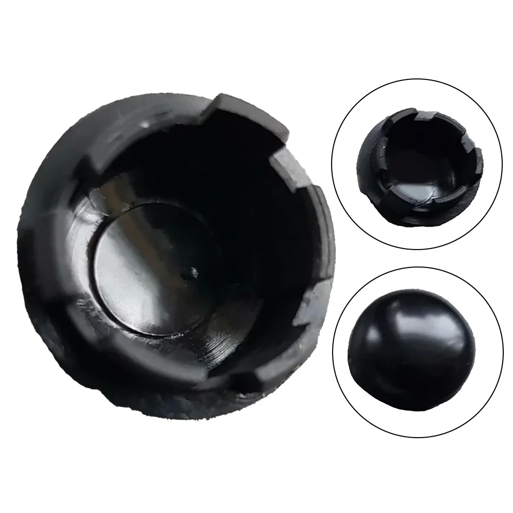 For Nissan Patrol Y61 Wiper Component 28782-WF000 For Vehicle Repair Wiper Cap Fitment Easy Direct Installation