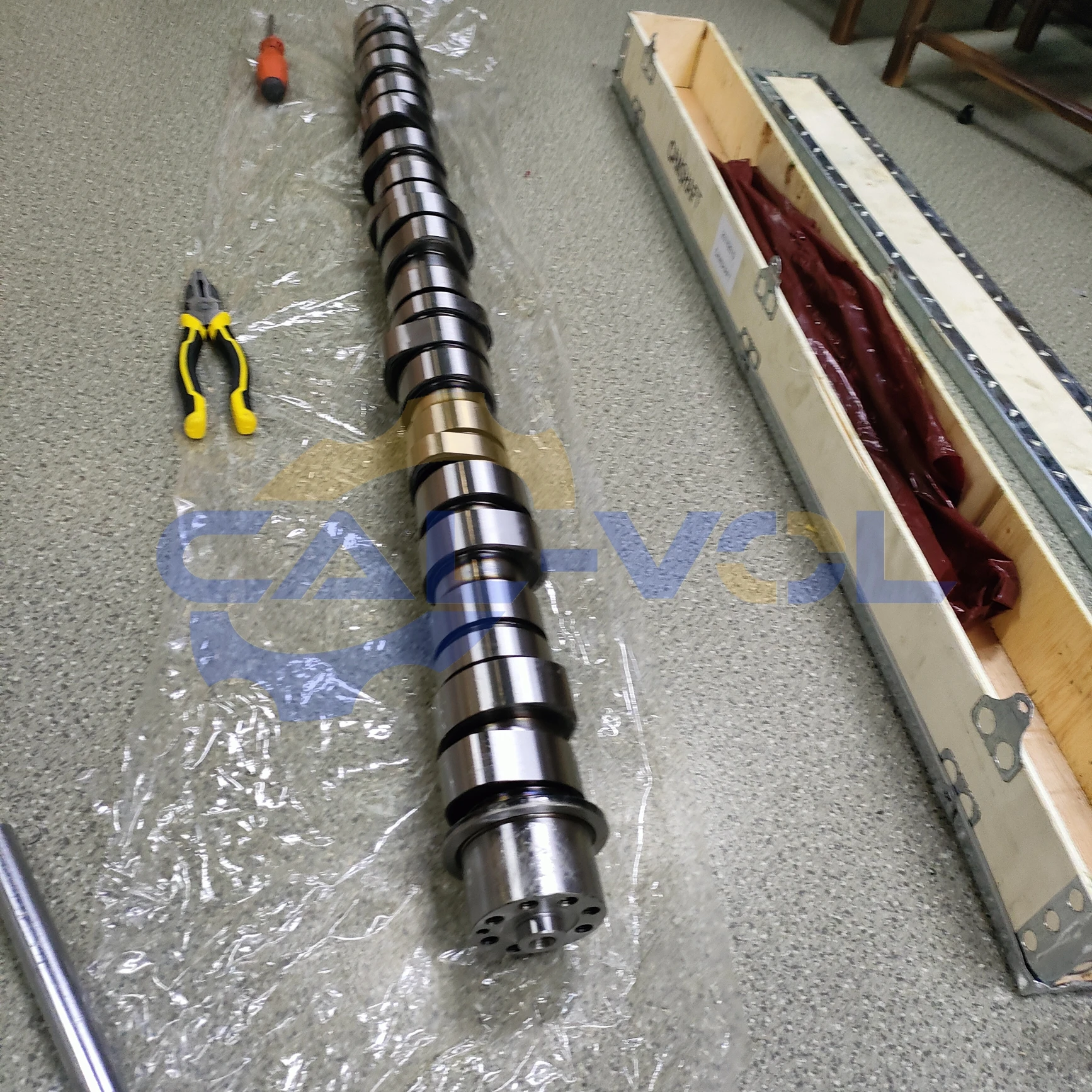 

Hot saleCAL-VOL Mechanical Parts Factory Price Camshaft 22245186 VOE22245186 Is Suitable for TAD1151VE