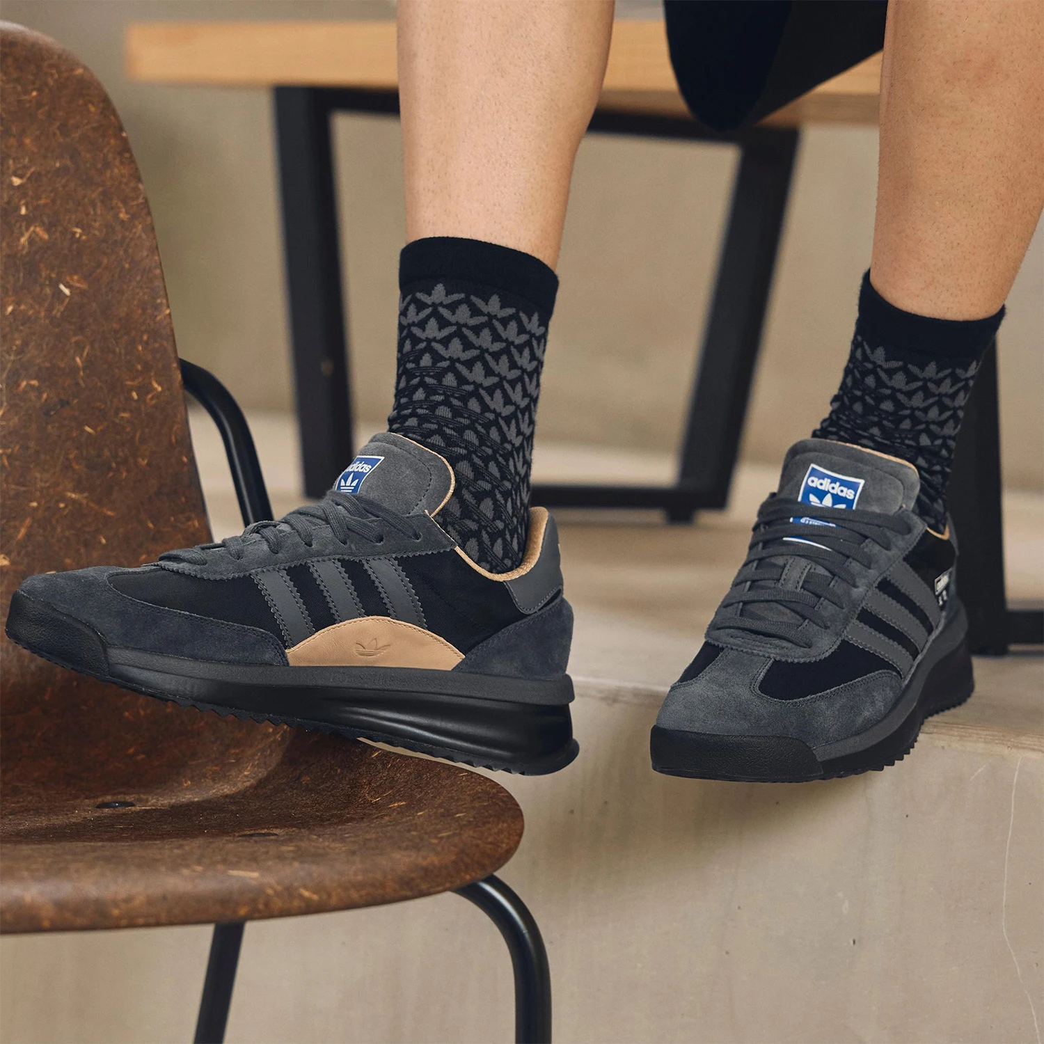 

Adidas Originals Унисекс Прочная классическая спортивная обувь в стиле ретро IH5569