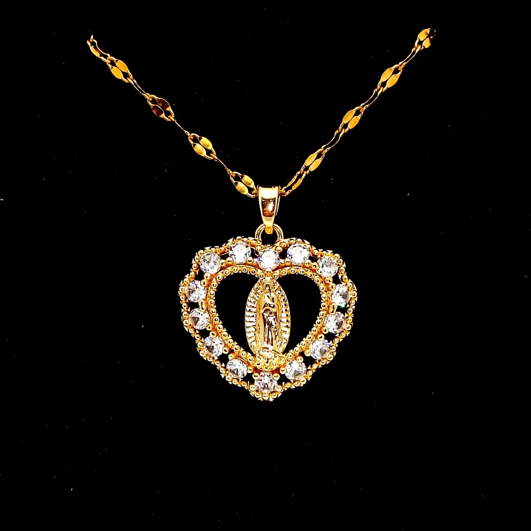 Titanium Steel Madonna Heart Pendant Necklace with Copper Micro Inlaid Electroplating Super Flash Relief Clavicle Chain Unisex