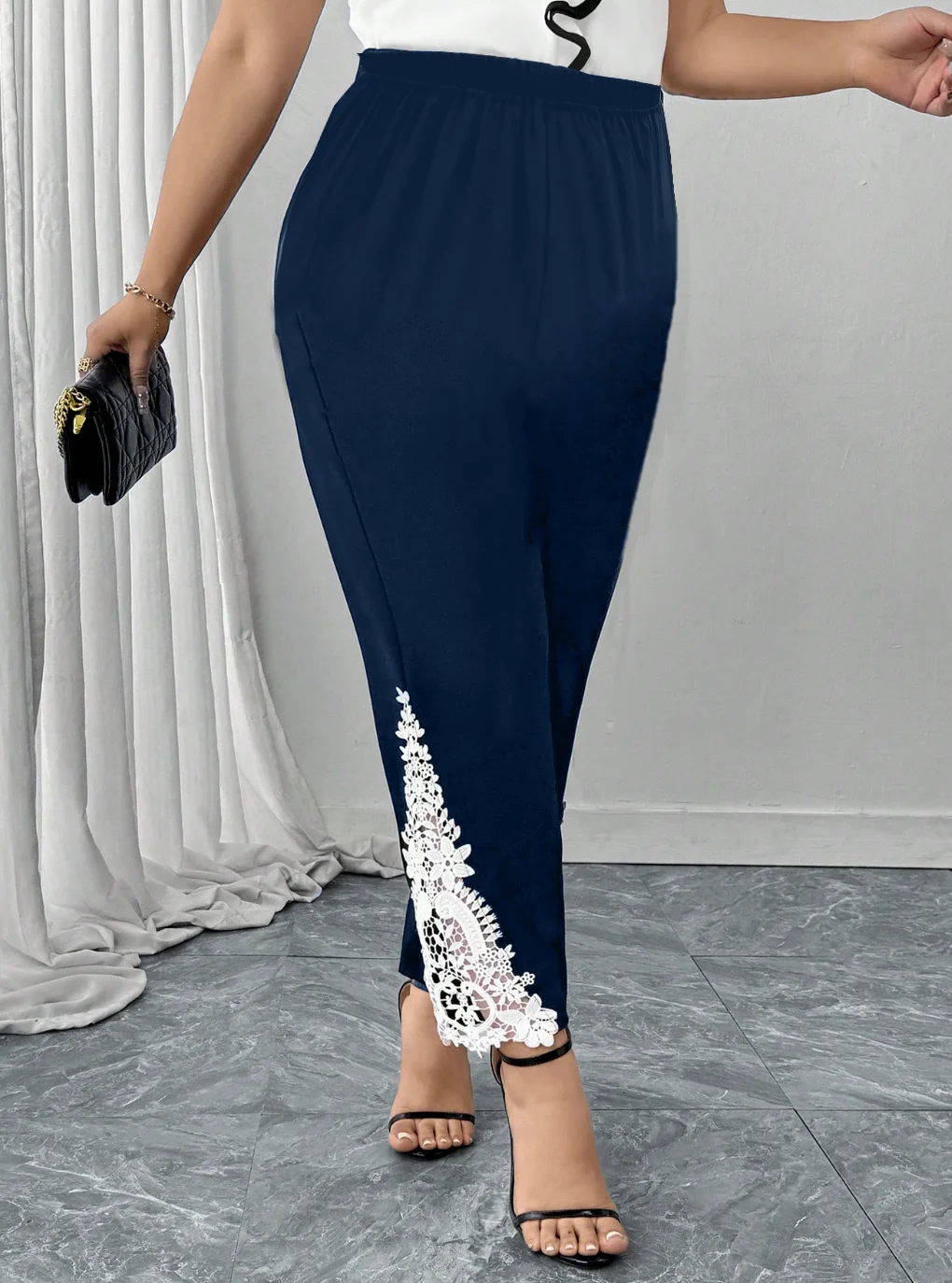 Celana ramping elastis bordir Eropa dan Amerika, elegan, modis, kasual, olahraga luar ruangan, melangsingkan dan serbaguna
