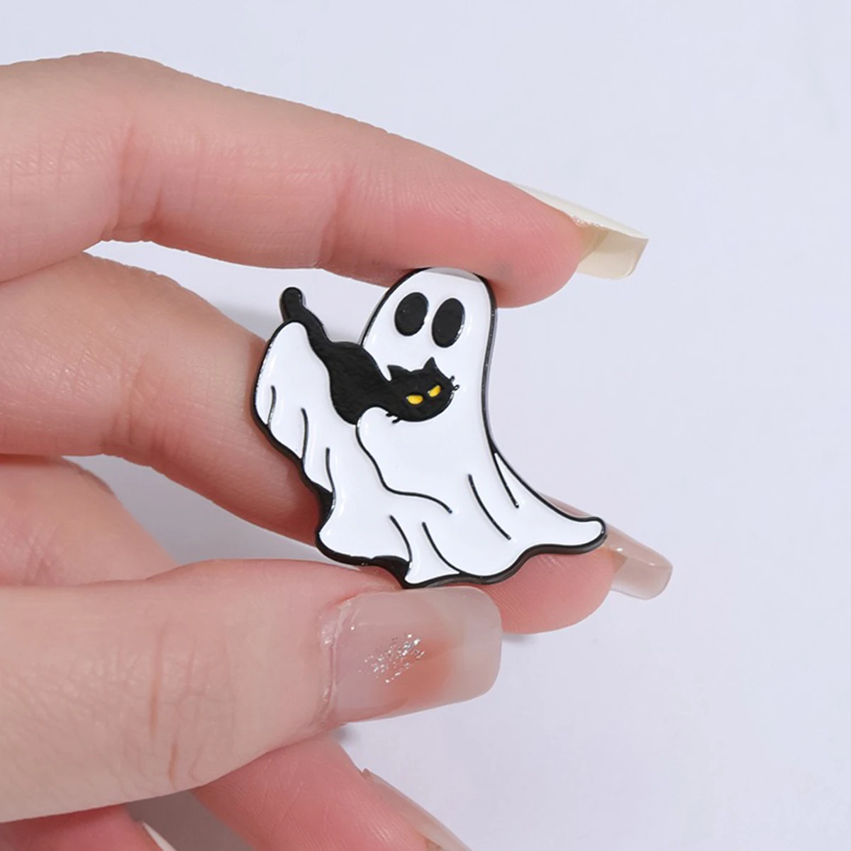 Halloween Creative Cartoon Brooch Ghost and Black Cat Cute Metal Paint Badge Badge Costume Accessories Collar Pin Brooch