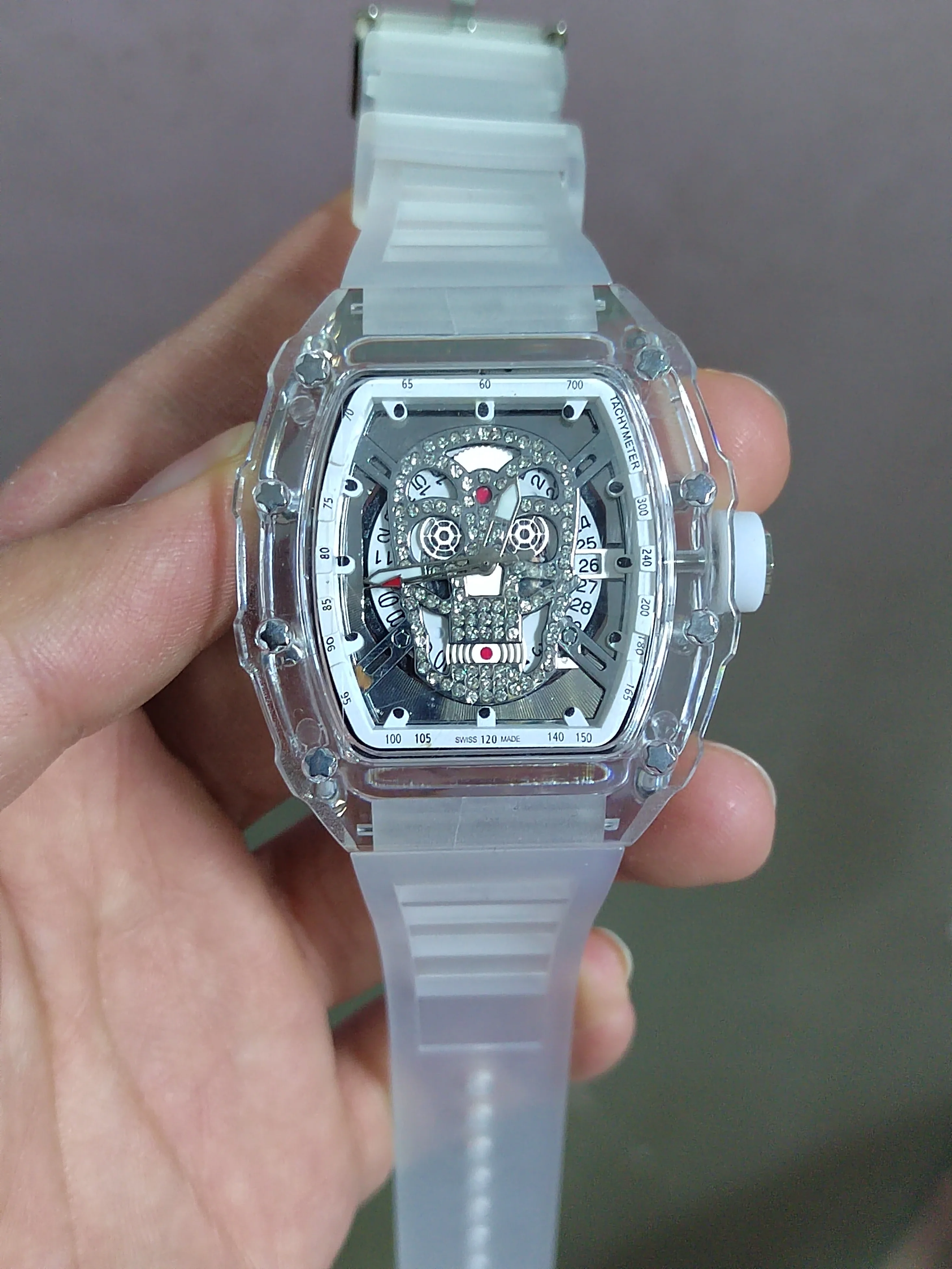 Jam Tangan Kuarsa Pria Tren Mewah Jam Tangan Pria Non-Otomatis untuk Pria Jam Tangan Non-Mekanis Olahraga Transparan Bercahaya