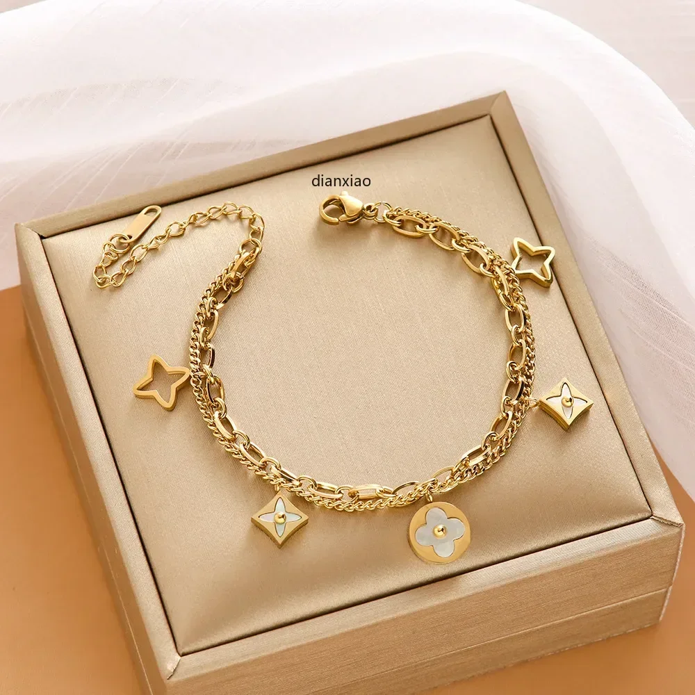 2025 No se desvanecen la nueva pulsera japonesa y coreana de acero de titanio para mujer, pulsera de moda con personalidad de estilo ins