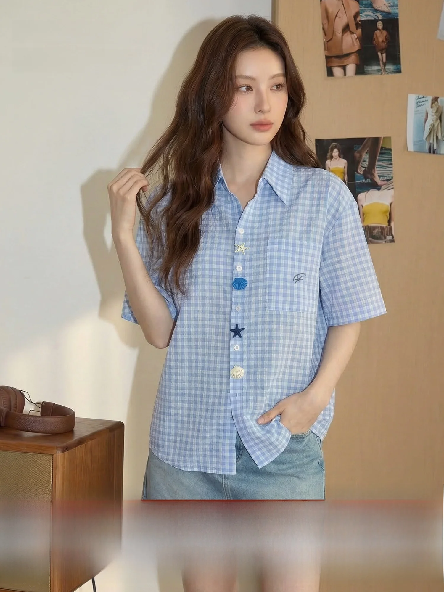 

Женская свободная рубашка Meng Xiaoqi в корейском стиле с коротким рукавом, на пуговицах, повседневная, весенняя, с клетчатым узором