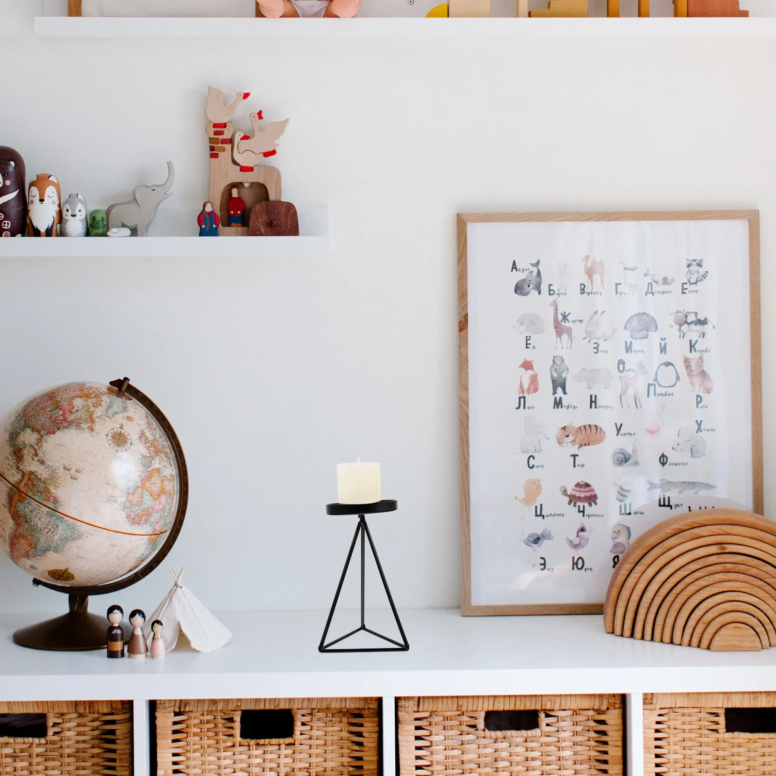 

Iron Art Geometric Holder For Home Decor Dining Table Cubic Iron Candlesticks Tabletop Candleholders Hollow