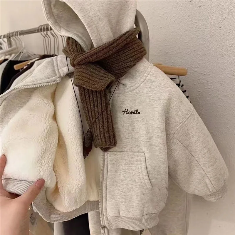 

Kids Fleece Warm Coats Winter Plus Velvet Thick Jackets Girls Boy Hooded Outerwears Autumn Pocket Hoodies Children Clothing 2-8Y