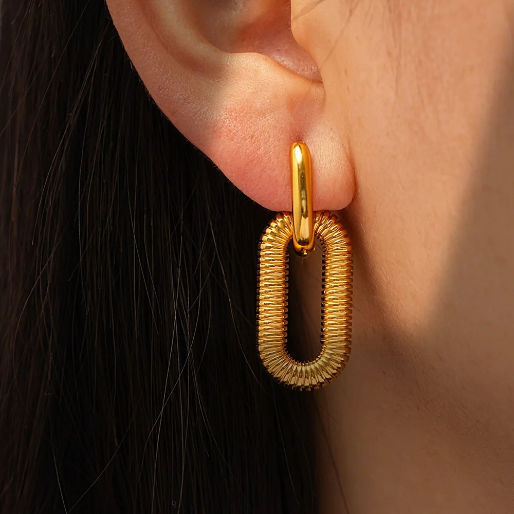 St.delan 18K Vergoldete Edelstahl-Ketten-Ohrringe für Frauen Trendiger Premium-Modeschmuck Ohr-Accessoire – Detail 3