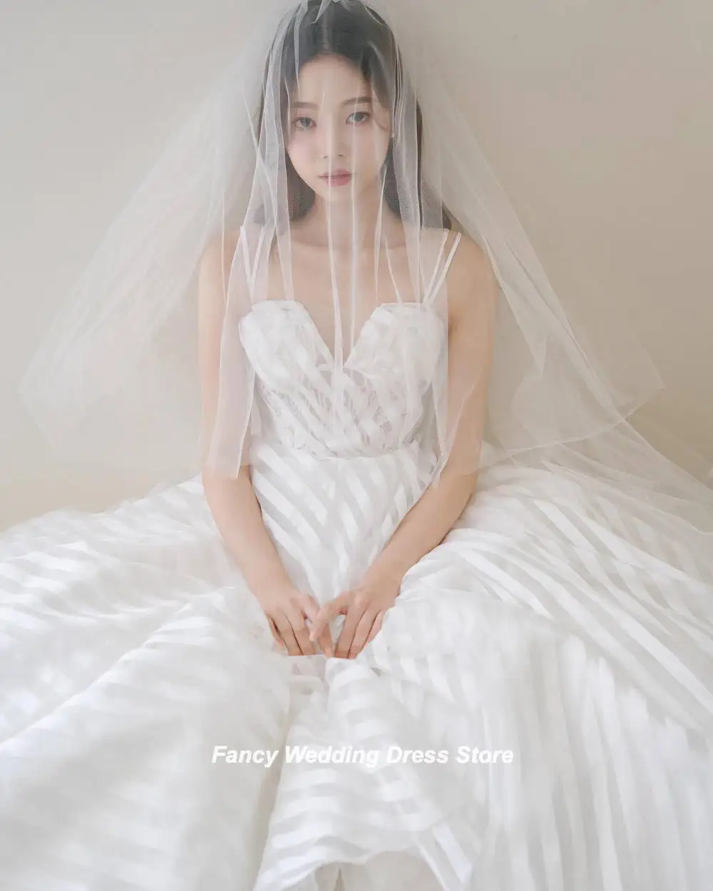 Fancy Charming Korea Lace Wedding Dress Photo Shoot V Neck  A Line Bridal  Gown Floor Length 웨딩드레스 Cusotm Made customized