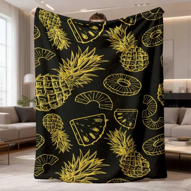 Golden Line Pineapple Fruit Slice Print Flannel Blanket Black Background Soft Blanket Tropical Fruit Pattern Sofa Bed Decor