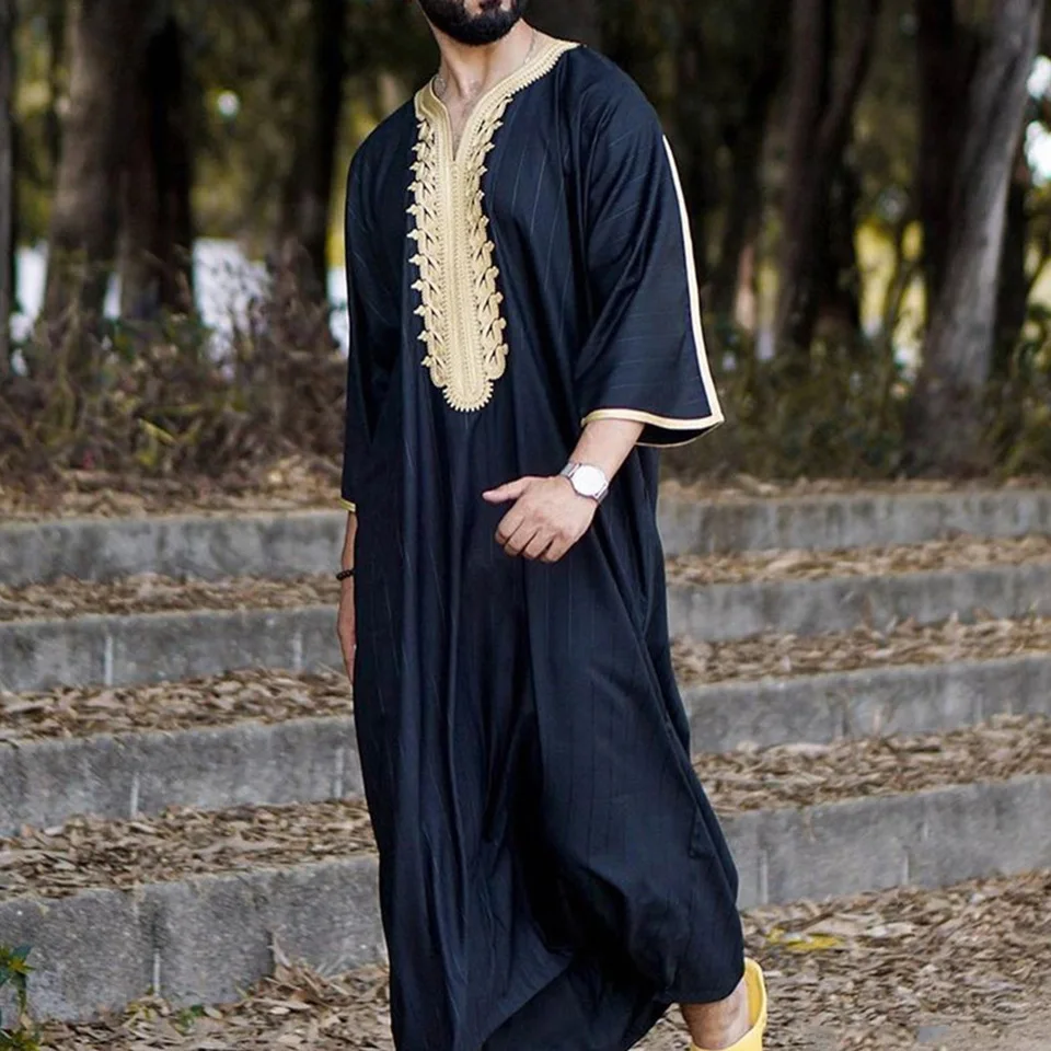 Muslim Robe Men Islam Clothing Embroidery Abaya Homme Fashion Saudi Arabia Dubai Kaftan Jubba Thobe Ramadan Dress Husband Gift