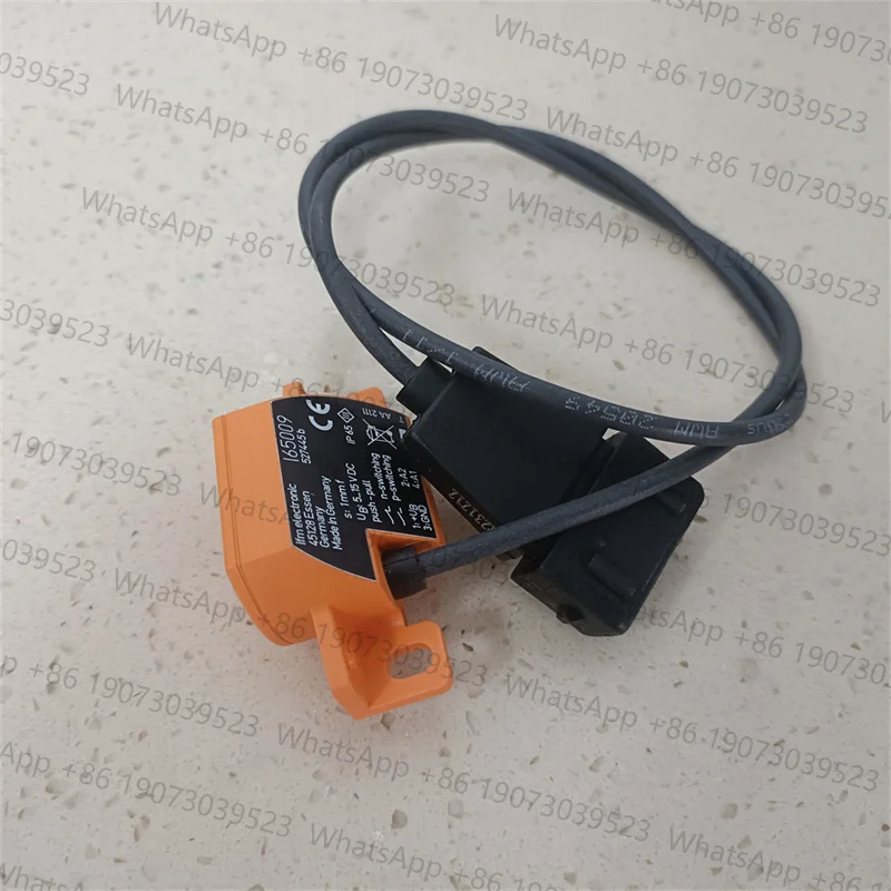 capteur-de-vitesse-encode-79a15496308-7917415525-pour-accessoires-de-chariot-elevateur-electrique-linde-335-372