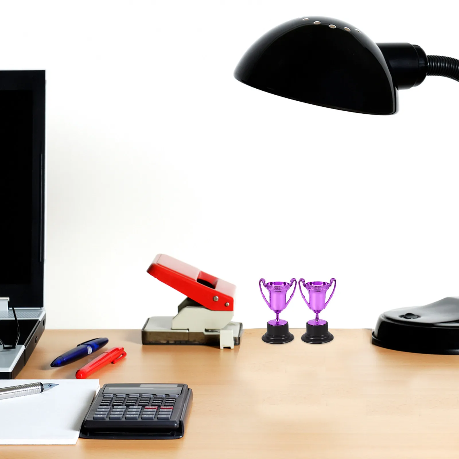 3Pcs Trophy Decor Sturdy Plastic Base Unique Playing Statue Winner Award Trophy for School Competitions Appreciation Gift