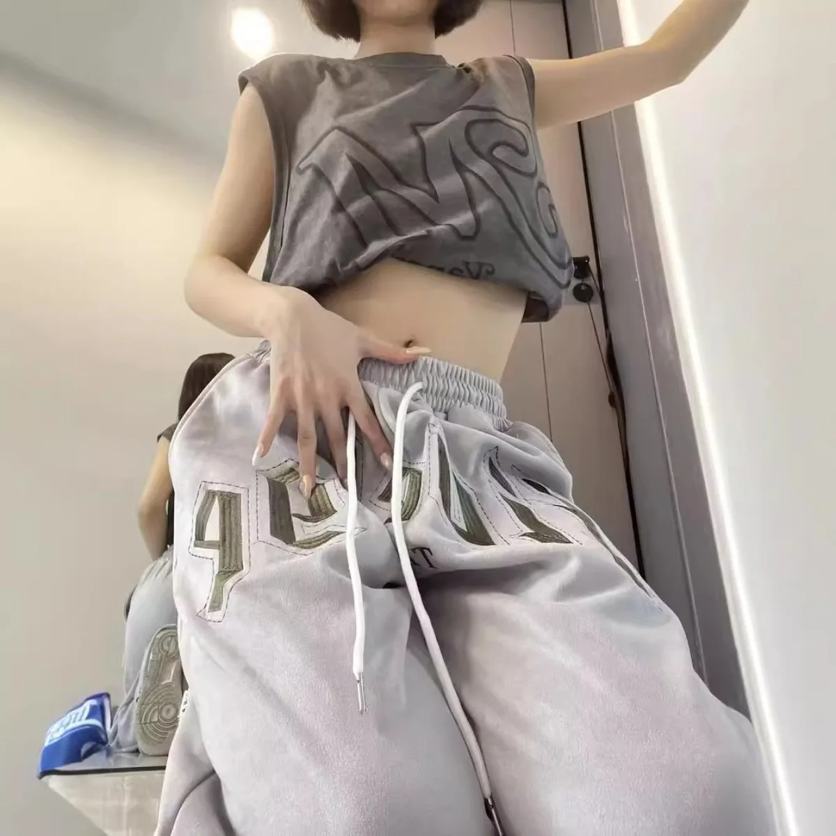 Heißer Verkauf Sommer frauen Casual Tasche Breite Bein Hosen Modische Einfache Klassische Vielseitige Kordelzug Sport Hosen