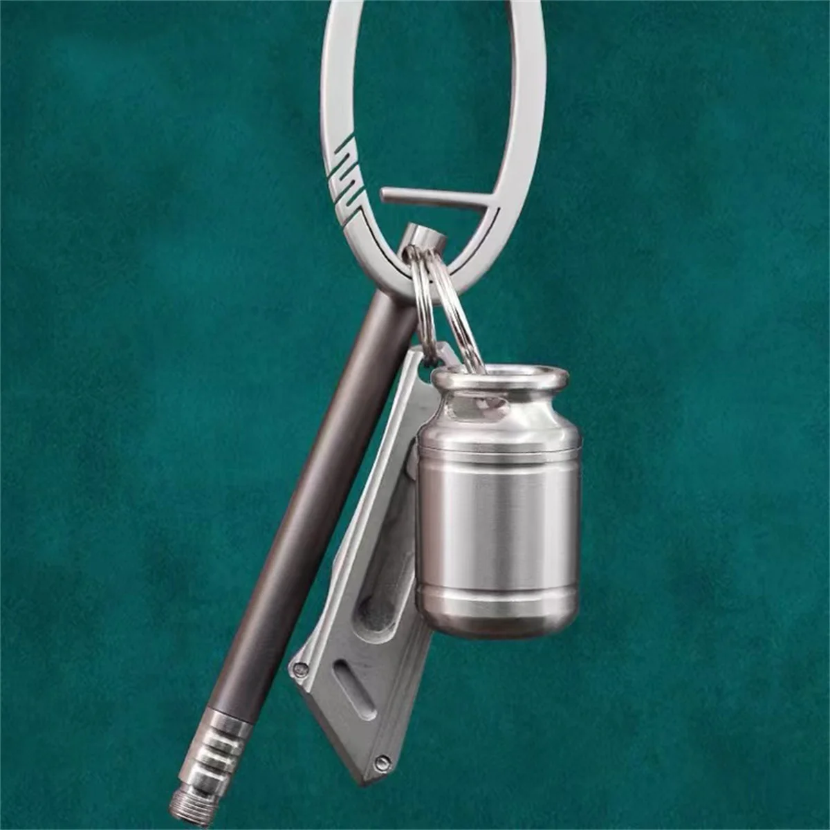 Pure titanium Mini Pill Holder Metal Portable Sealed Waterproof Warehouse Moisture-proof Keychain storage Box