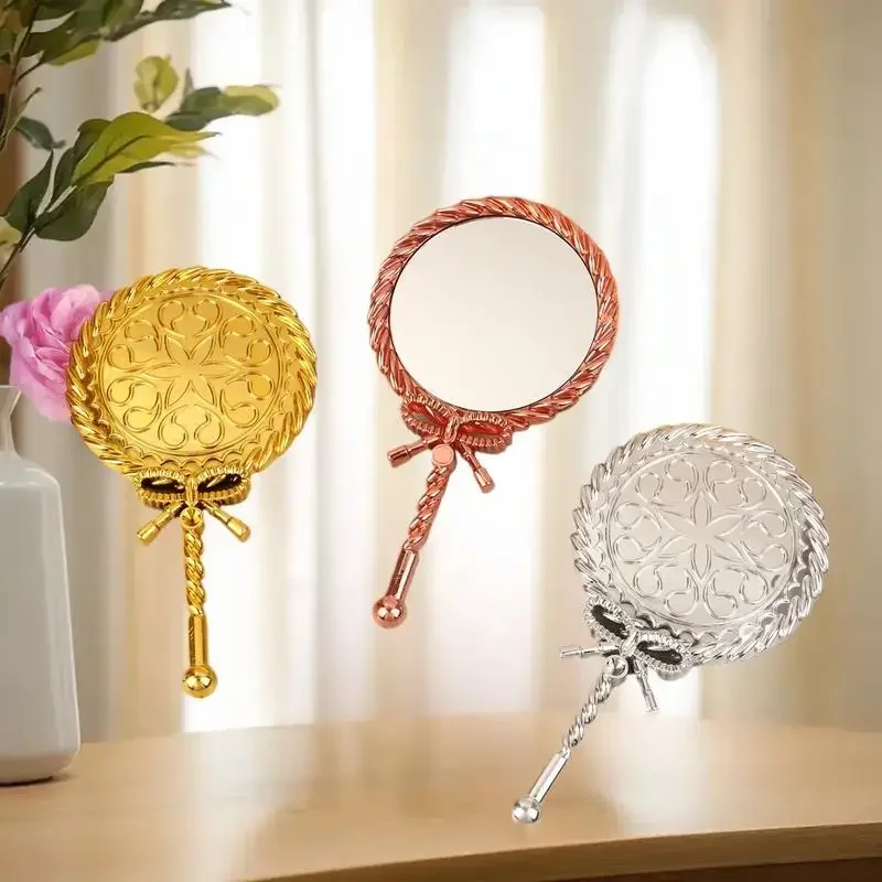 Przenośne, ręczne lusterko do makijażu w stylu vintage, okrągłe lusterka kosmetyczne do trzymania w ręce, europejski styl, szlachetne lusterko w stylu starożytnego dworu, narzędzie do makijażu.