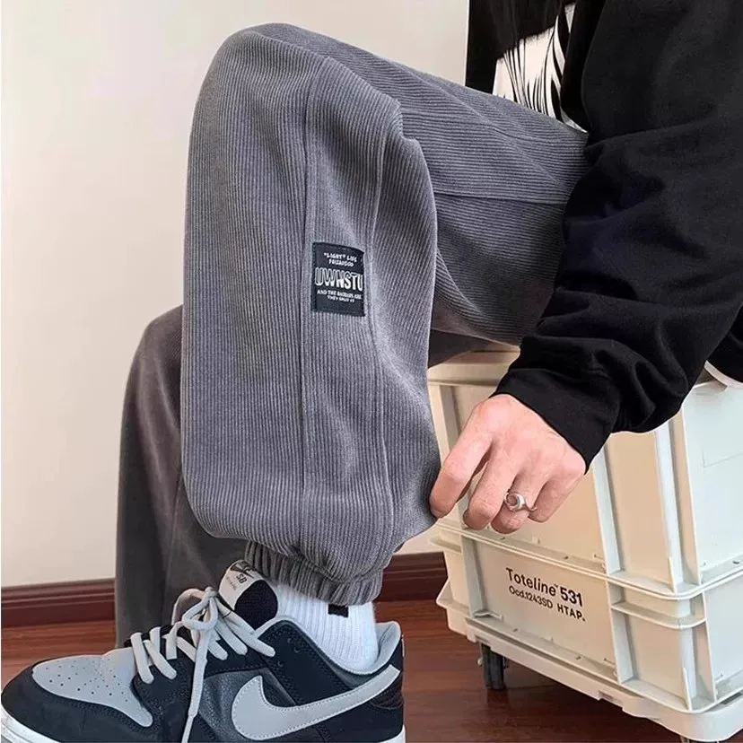 Men's Corduroy Sweatpants Fleece Lined Thickened Warm Loose Cuffed Long Trousers Autumn Winter Casual Pants Elastic Waist