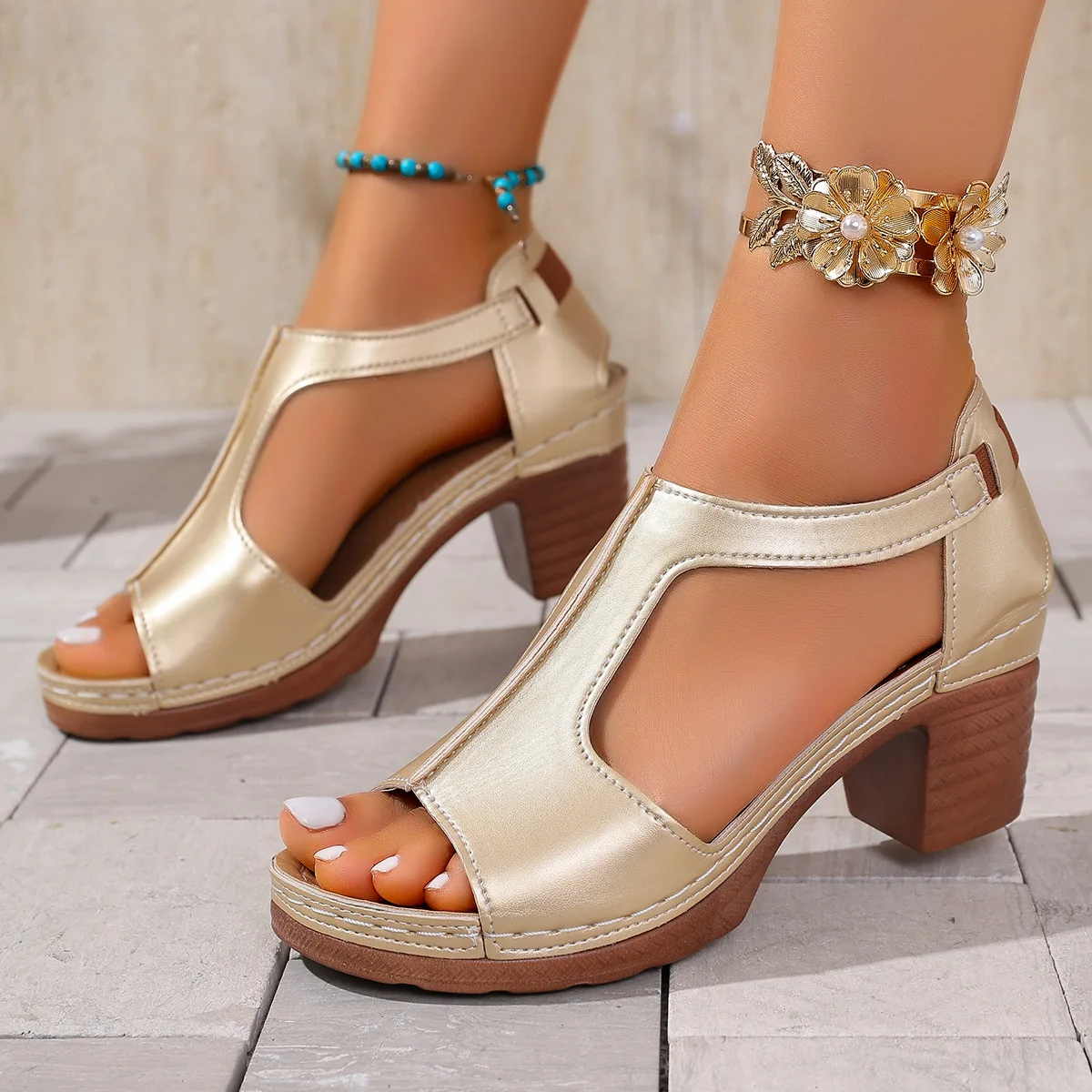 Vintage Peep Toe High Heels Sandals Women Summer 2026 Gold Elegant Light Weight Gladiator Sandals Plus Size Women Comfort Shoes