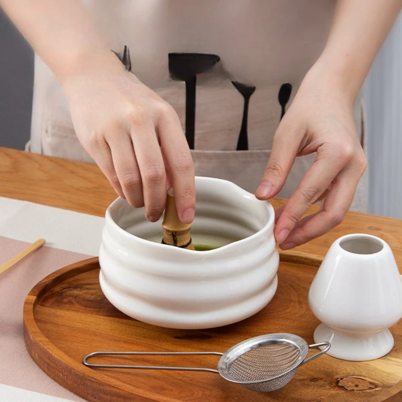 

5pcs matcha blender set, Spotted day-style tea ware, perfect for beginners and enthusiasts of matcha, gift