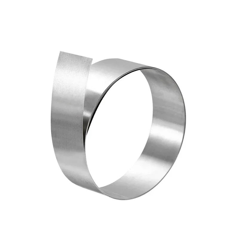 1 متر سمك 0.1 مللي متر-1 مللي متر 304 الفولاذ المقاوم للصدأ احباط قطاع الصلب احباط لفة شريط ضيق عرض 100-1000 مللي متر