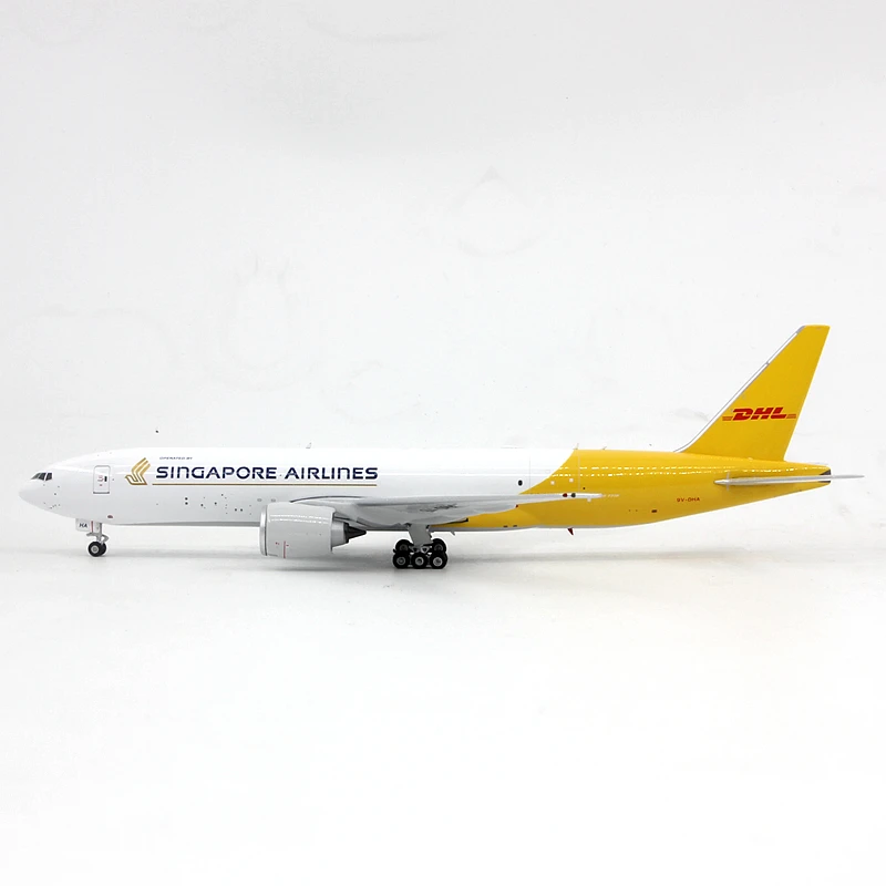 

Diecast1/400 Scale Phoenix 04474 DHL Singapore Airlines B777-200 LRF 9V-DHA Cargo Transport Alloy Aircraft Model Collectible