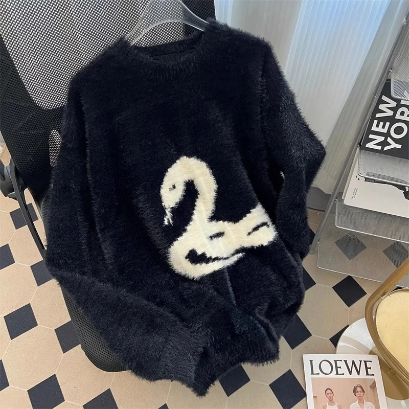 

Мужской утепленный зимний свитер с круглым вырезом, вязаный свитер с узором под змеиную кожу, из искусственного меха, в корейском стиле, модный зимний топ