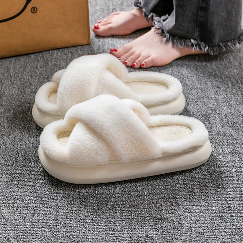 Fluffy Fur Home Slippers Women Winter 2024 New Non-slip Indoor Floor Shoes Thick Bottom Home Cotton Furry Slippers Flip Flops