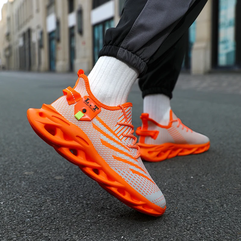 

Мужские зимние кроссовки на толстой подошве, дышащие Нескользящие кроссовки для ходьбы, теннисные туфли, размер 39, 2024