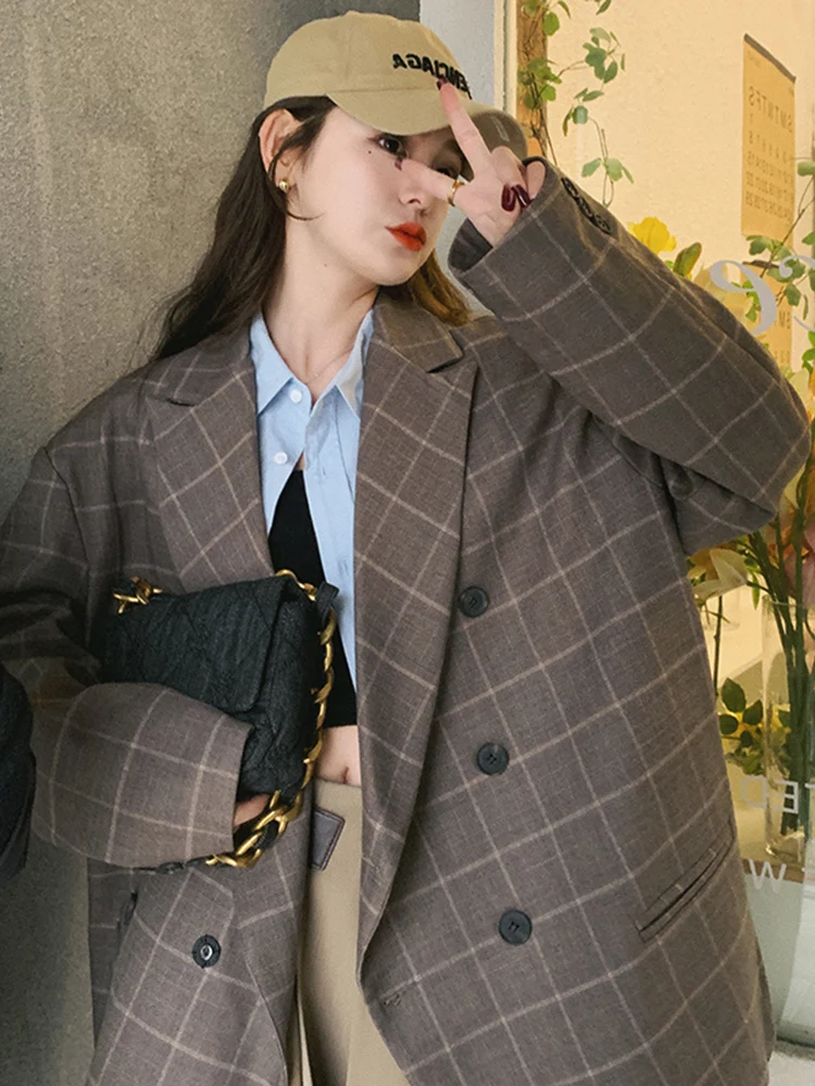 LANMREM Plaid Blazer For Women Notched Collar Long Sleeves Double Breasted Jacket 2024 Autumn New Office Lady 2DA8986