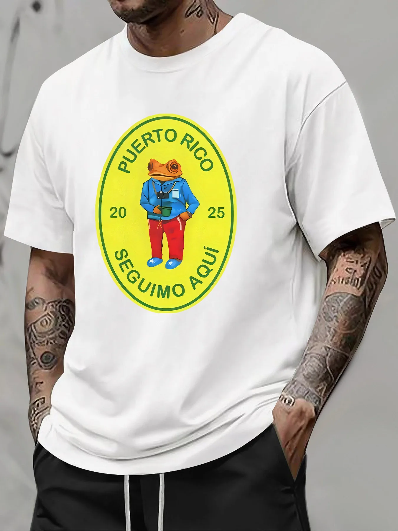 

Футболка с логотипом Puerto Rico Frog — повседневная летняя футболка унисекс, серая с желтым принтом «SIGUANO», легкая смесь полиэстера,