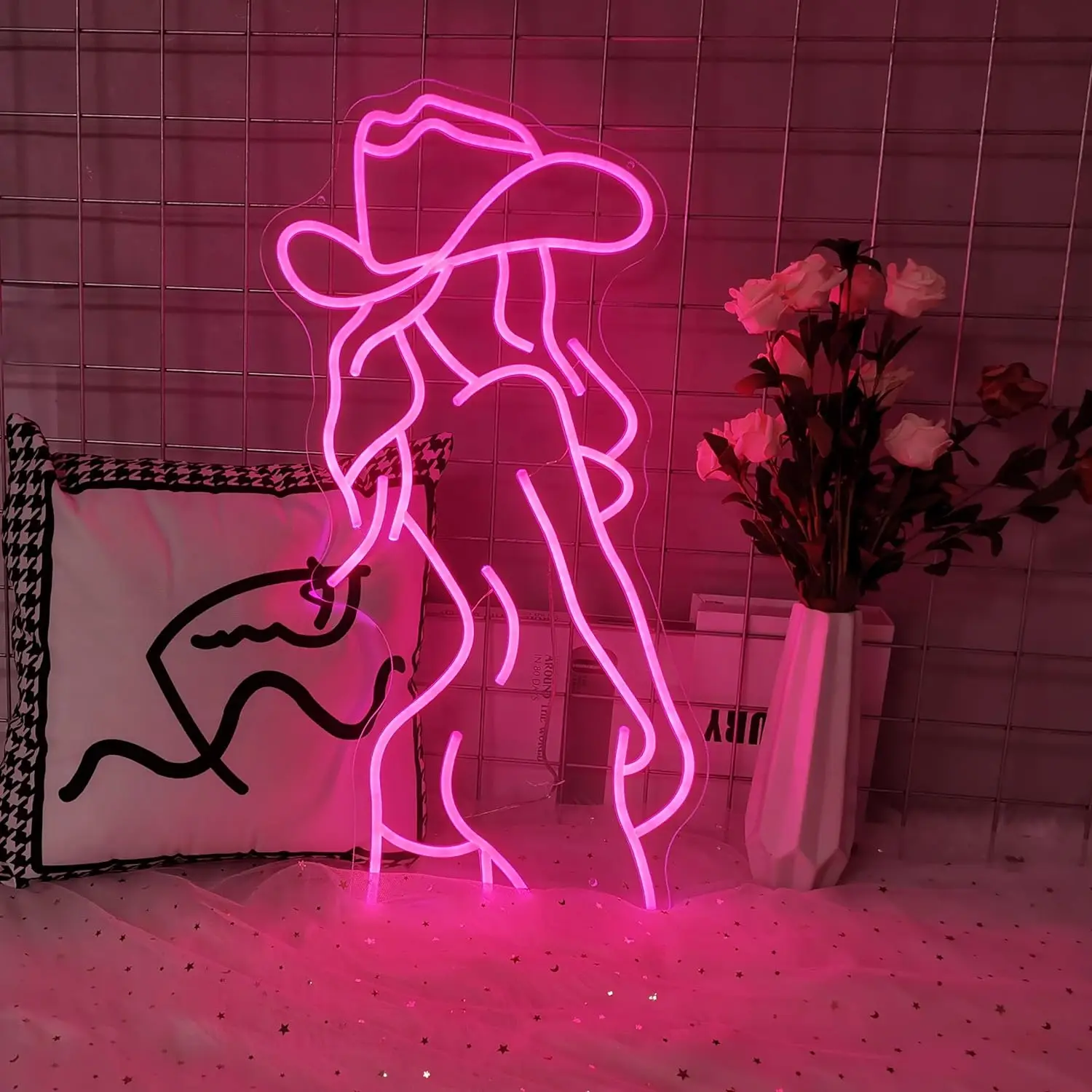 The bikini beauty neon lamp bespoke applies to the bar nightclub beach party lovers room to create the atmosphere