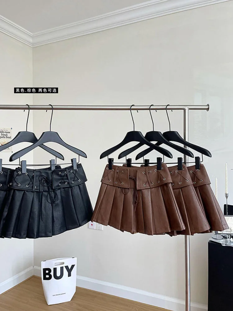 Autumn 2024 Gyaru Fashion Sexy Pleated Leather Skirt Women New Sashes Design Slim Mini Short Skirts American Style High Street